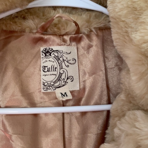 Anthropologie Tulle faux fur coat - Picture 3 of 5